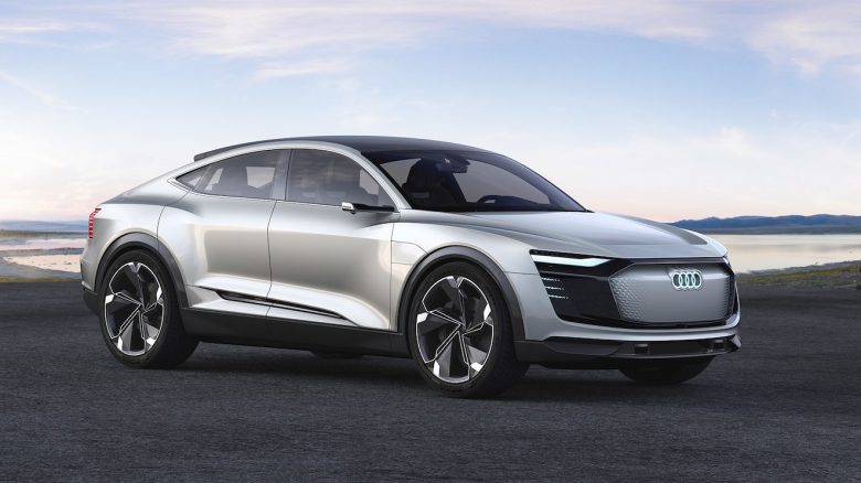 JournalDuGeek's tweet photo. L’E-Tron d’Audi : un drôle de nom pour une voiture électrique aux rétroviseurs innovants https://t.co/LPX8tArS2U https://t.co/llPgtdtN2N