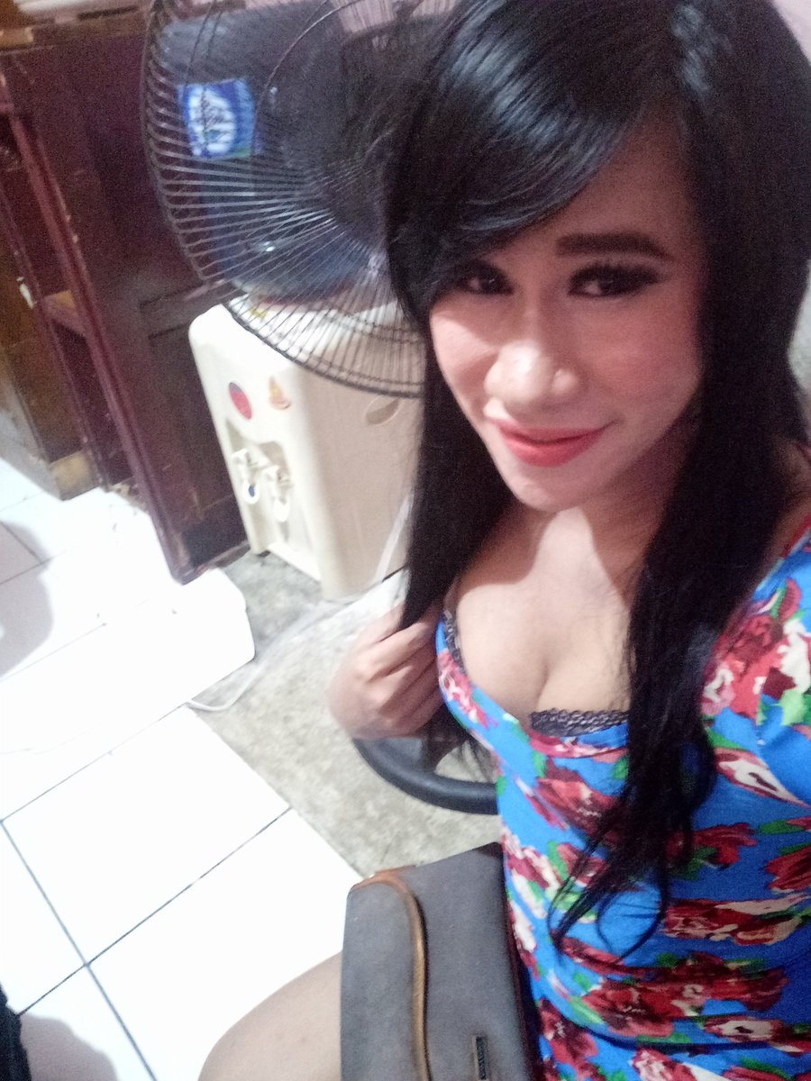 ipeh_lestari's tweet photo. Asalamalaikum hari libur yuk mampir bekasi timur bulak kapal watsaap 089622919819

#wariabekaai
#shemaleIndonesia
#openboking
#ngewe https://t.co/22Eo9tyRiv