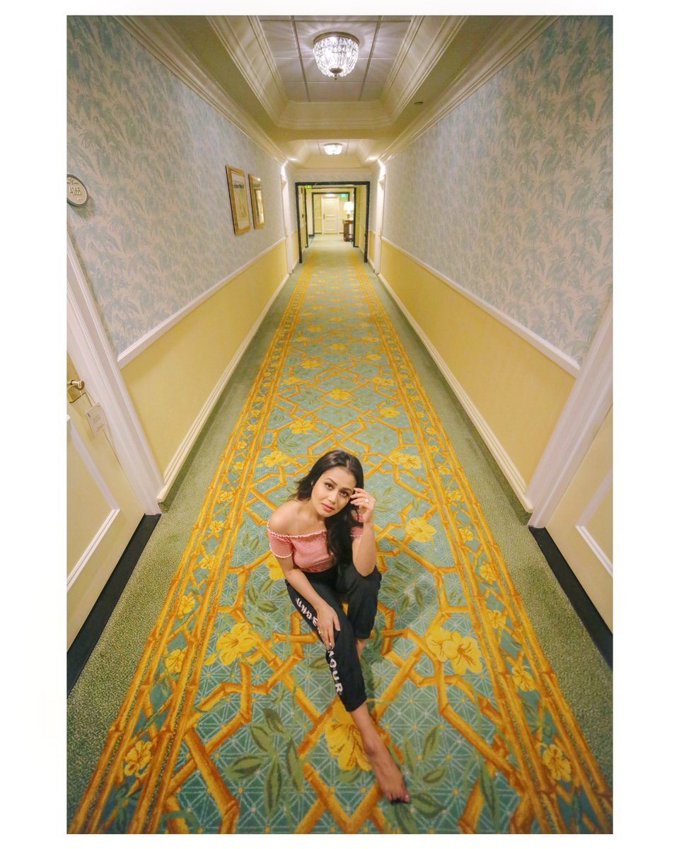 iAmNehaKakkar's tweet photo. I didn’t change, I just found myself!! ♥️😇 https://t.co/CNpinHRoua