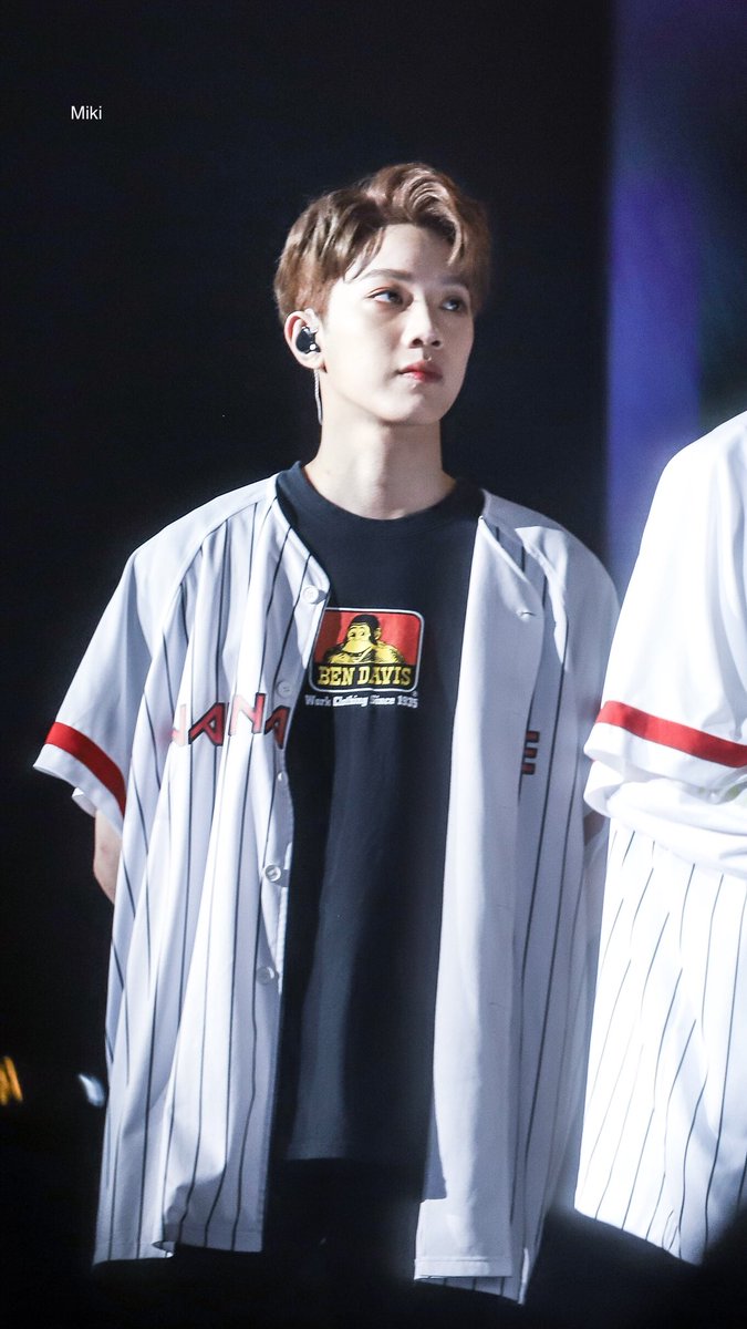 _whatever6789's tweet photo. 180721 #WannaOneinKL #WannaOneWorldTourinKL #라이관린 #LAIKUANLIN #赖冠霖 고마워요 그동안 즐거웠어요 https://t.co/qAfirPjYfH