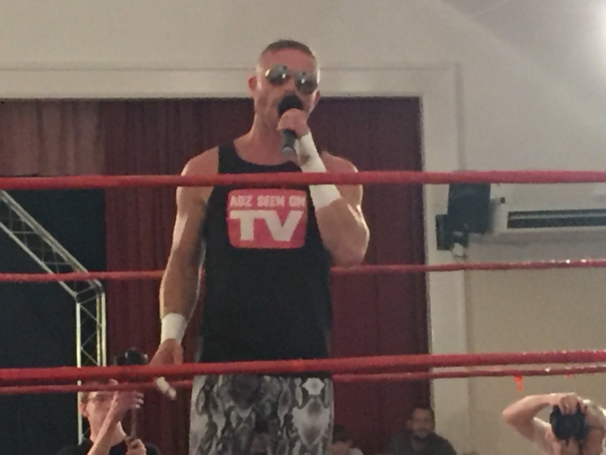 jon422002's tweet photo. @UPW_UK #InternationalShowdown
#AdamDaSilva vs #JoshKnott 4 photos from last night match in #Wincanton https://t.co/KMZmQlQIHX