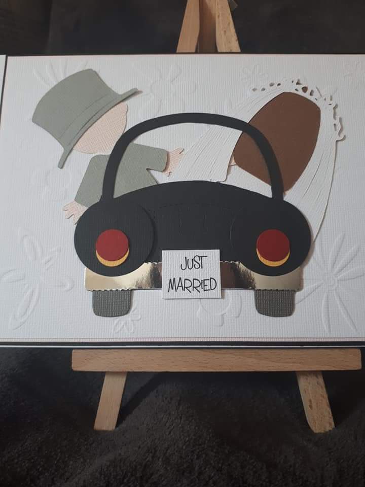 cardsbychrissie's tweet photo. Wedding wishes to Deb and Paul who tied the knot yesterday.
Another variation to my popular wedding card - taxi anyone 🚕
#wedding #cricut #sizzex #taxi #handmade #crafting #celebration https://t.co/BJfbTPZae3