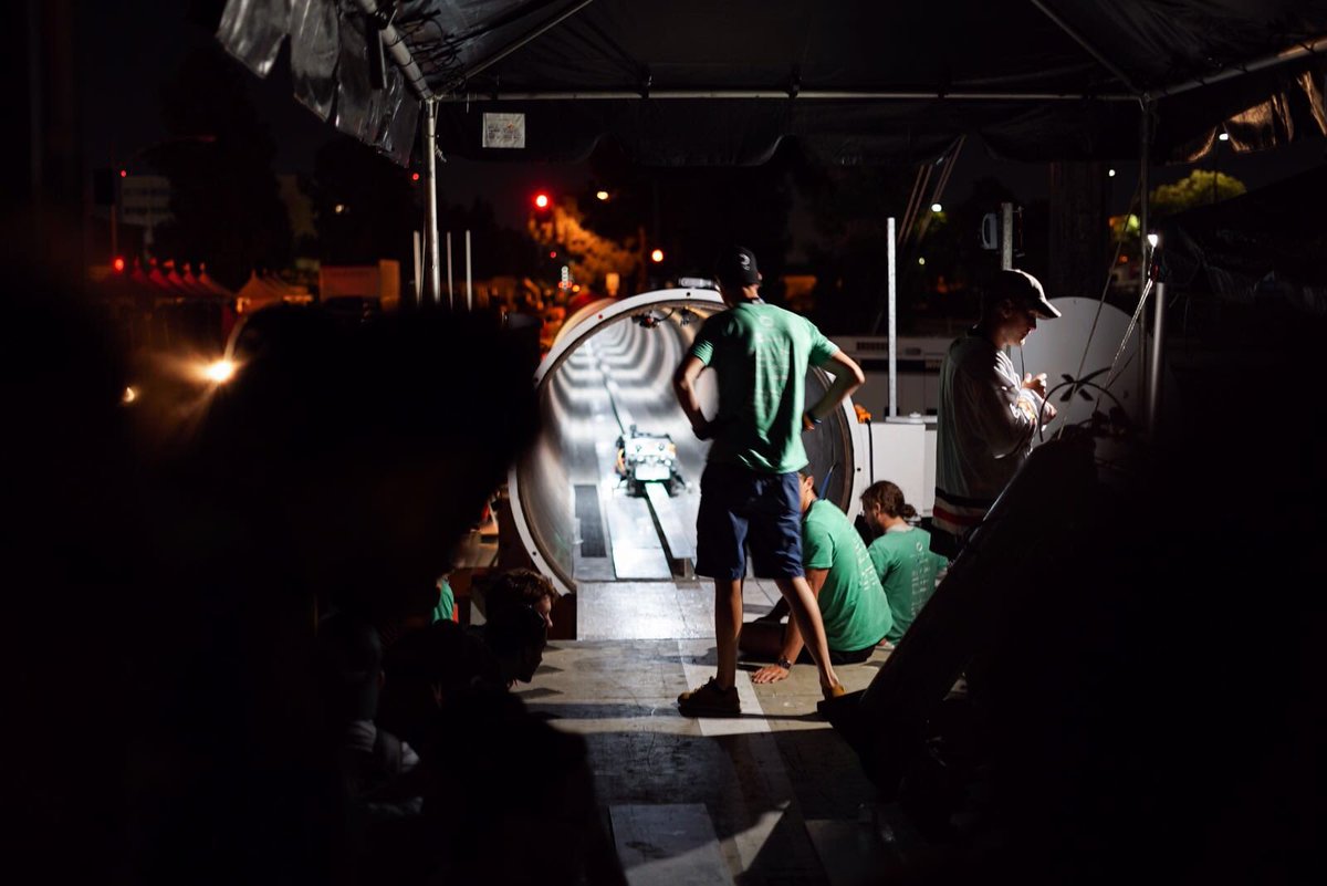 DelftHyperloop's tweet photo. Unbelievable: we have been selected for the final hyperloop run tomorrow!! 🎉🎉 https://t.co/ULfPnnPXsw
