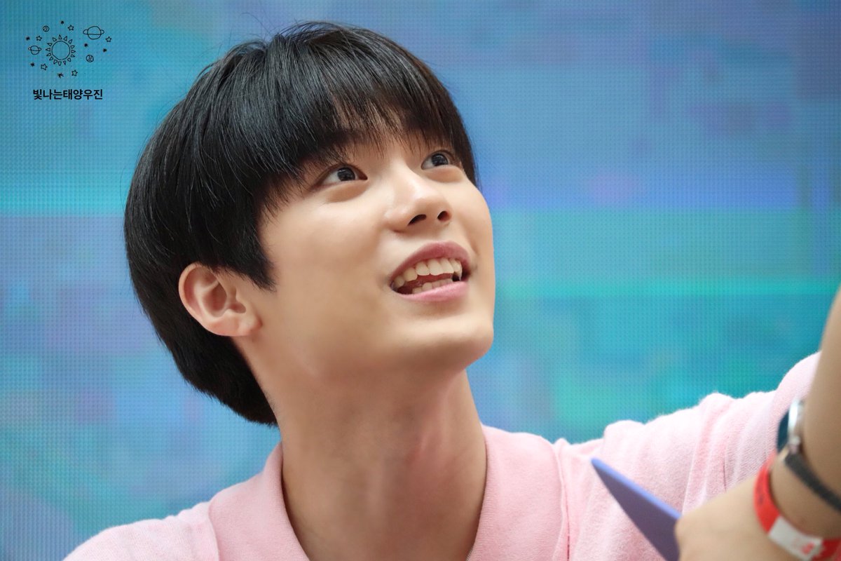 sunshine_WJ's tweet photo. 180722 고양 팬사인회

#TARGET #타겟 #WOOJIN #우진 #이우진
@target7official  @target7japan @TARGET7_K https://t.co/y2BB3Xd8u2
