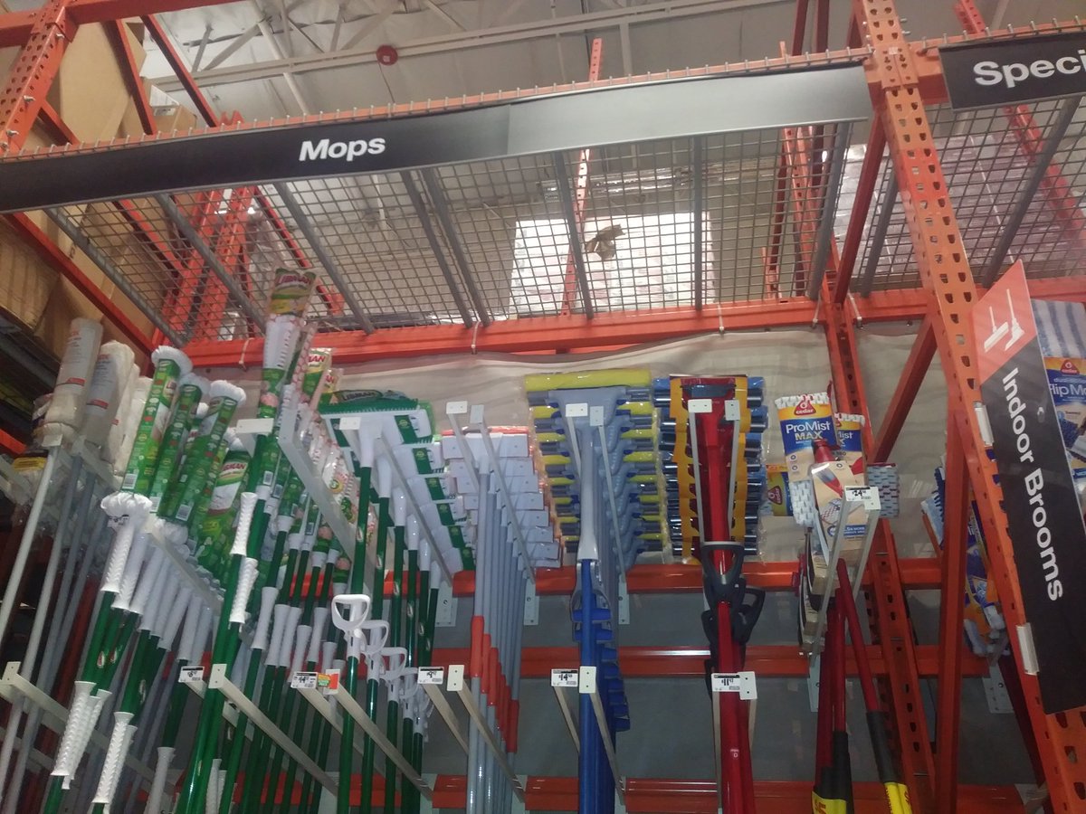 burkettbrandon7's tweet photo. Power packdown in Aisle 9!!! #SoPretty #InventoryTeam @6657smmitch @THDLaHabra https://t.co/c1TOmOSLtp