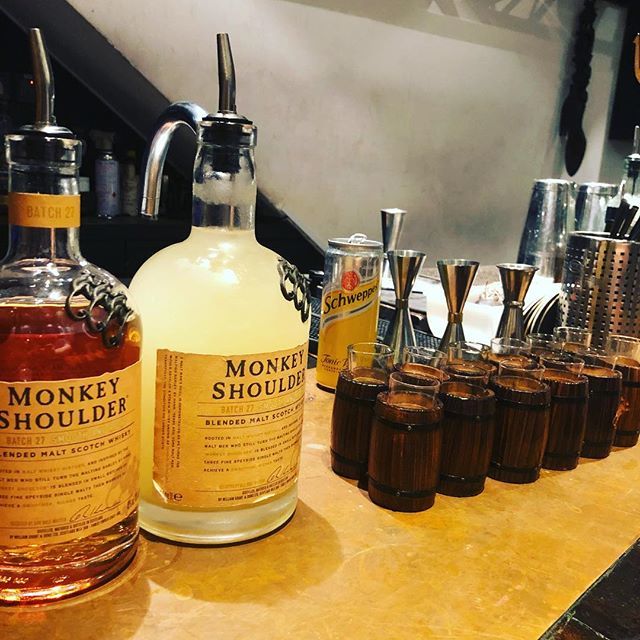 bywhatwedesire's tweet image. and then this happened #picklebacks ift.tt/2zXj7G9