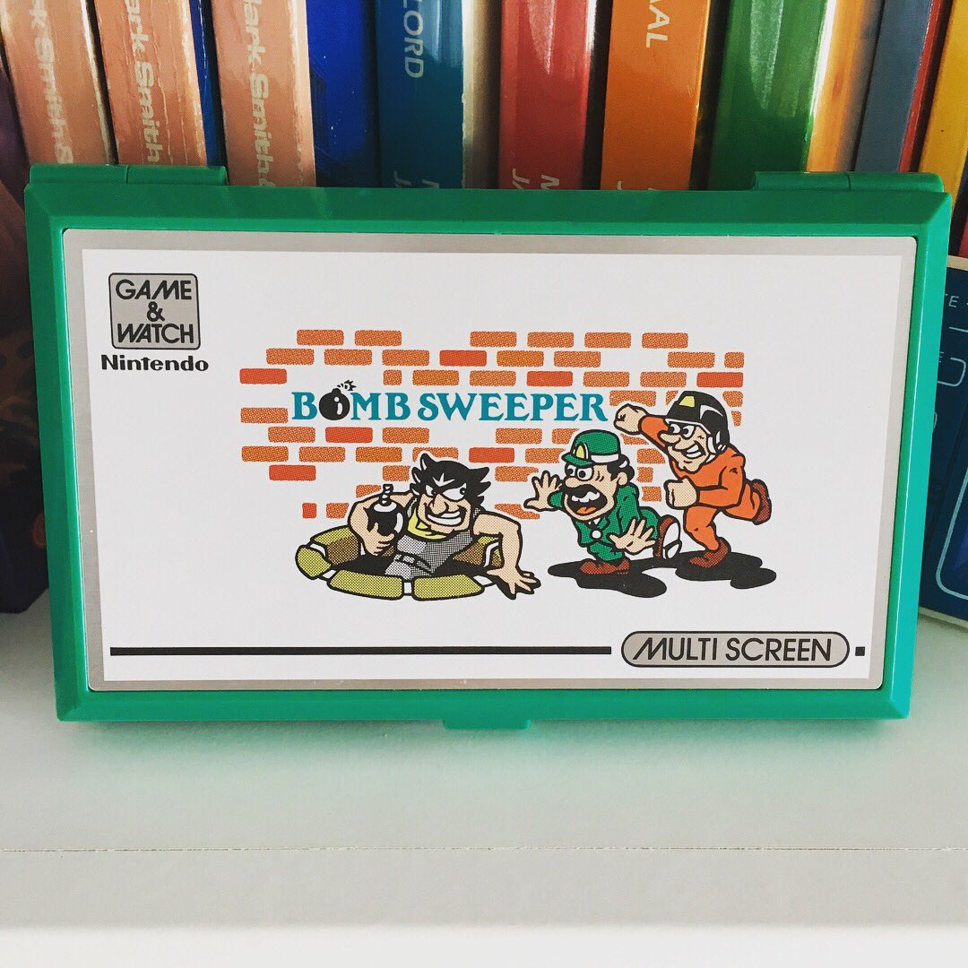UnboxingHands's tweet photo. #handheldgame of the day #handheld #gamebook #gamebooks #gameandwatch #bombsweeper #retrogaming #8bit #1987 #retro #nerd #gameroom #mancave #videogame #retrogames #unboxing #retrogamer #gaming #lonewolf #nintendo #gamecollection #gamecollector #videogames #lcdgame #japan #game https://t.co/GlO59ZUxvn
