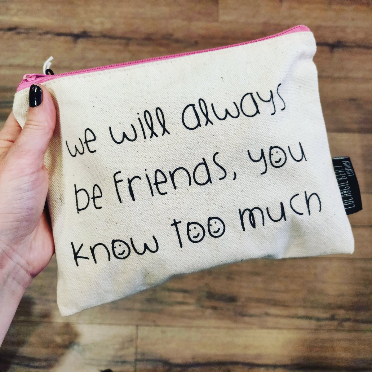 PinkPoodleWorld's tweet photo. Your bestie will always have your back after the weekends antics 🤞💕😘 .
.
.
#sundayvibes #thefear #weekendfun #bae #besties #pinkpoodleboutique #glasgowshops #glasgow #pink #makeup #bestfriend #bestiegoals #youknowtoomuch #mua #makeupartist #makeuplover https://t.co/QPsrIuSMXf
