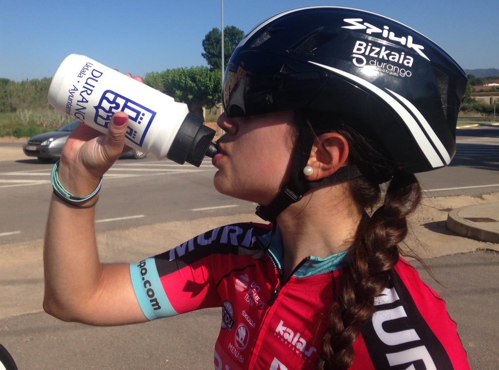 ciclo21's tweet photo. CLASIFICACIONES
Campeonato Euskadi y Navarra féminas CRI élite y sub-23  #Iturmendi
Triunfos de Ainara Elbusto @dcridevektor y @MiriamGardachal @BizkaiaDurango.
https://t.co/IN3EnDzSvt
https://t.co/n3U6JKKif8 https://t.co/YqllOK2l8y