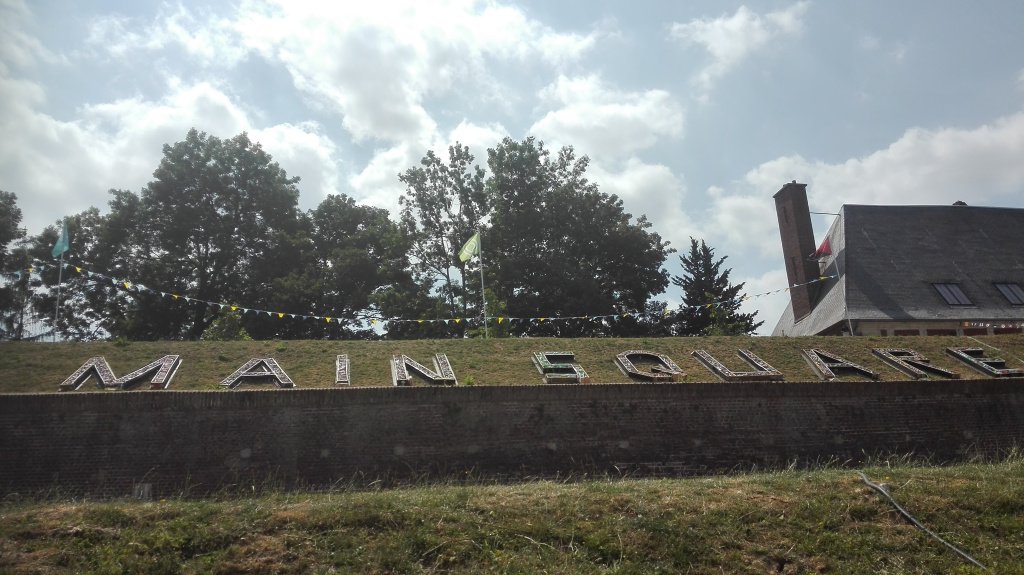 MaevaMAT6's tweet photo. [ Nouvel Article] Main Square Festival 2018 : review https://t.co/hh1Y5J9o0f https://t.co/dLHK8R9ipq