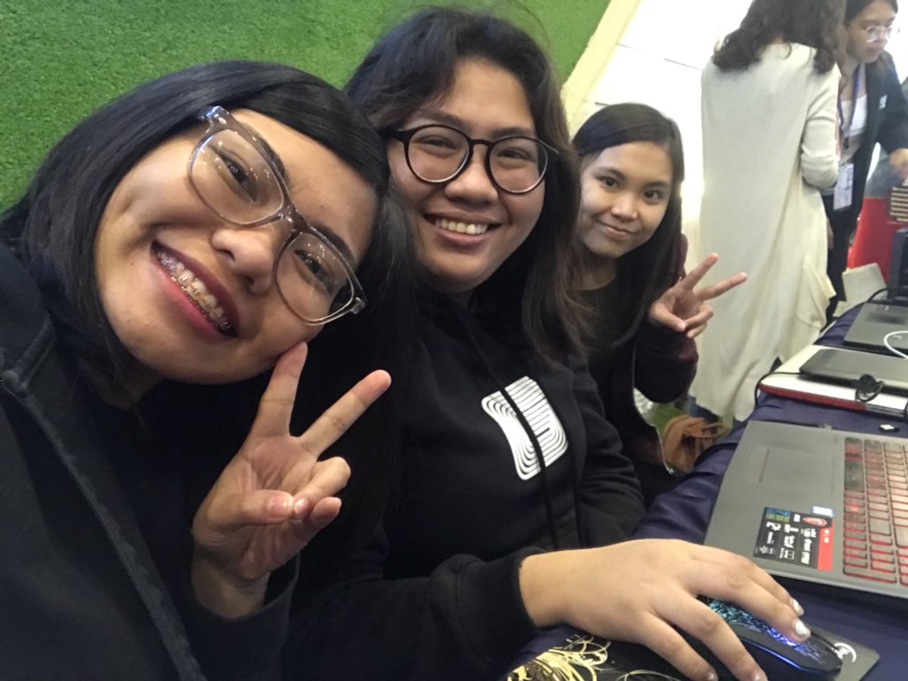 thoughtsofyan's tweet photo. Walang kapantay ang saya na dulot ng Iyong presensiya.
Bawat Linggo,puso ko’y may galak pagkat alam kong ikaw ay makakasama.
Maraming salamat Ama, hindi man ako karapat-dapat, hinayaan Mo akong paglingkuran Kita.
#BuhayContent #CWMFamily #COGDasma 💕 https://t.co/lTLMG4Dwb5