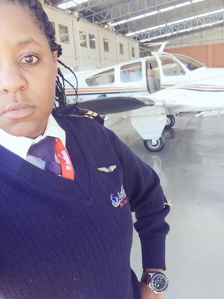 A380Capt_Tumi's tweet photo. Flight time #Flight #Pilots #BE55 https://t.co/iYe1NhNiSp