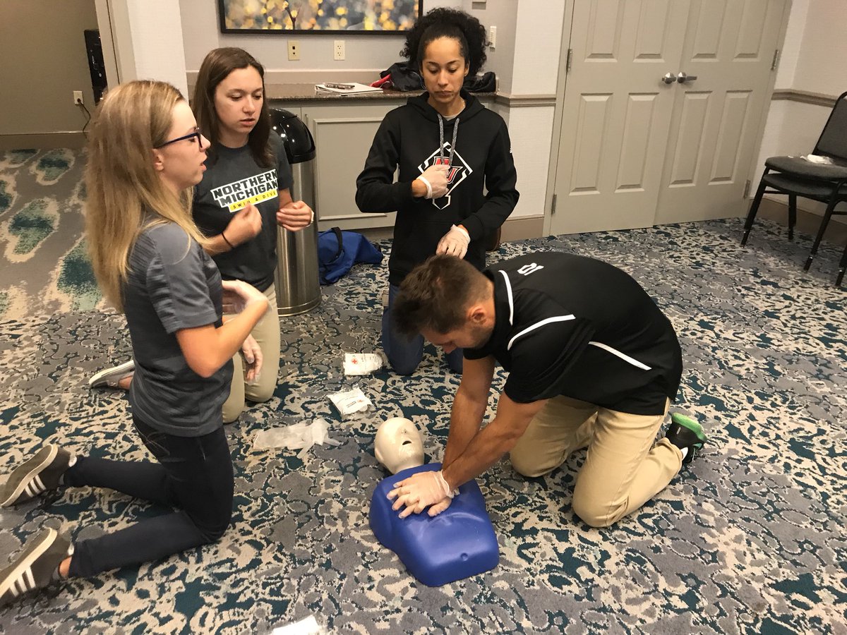 BareaLeigh's tweet photo. CPR/AED Certification this morning at #GLIACSAAC Retreat in Detroit
#RangerIMPACT #NewEra https://t.co/YttdL8FBZf