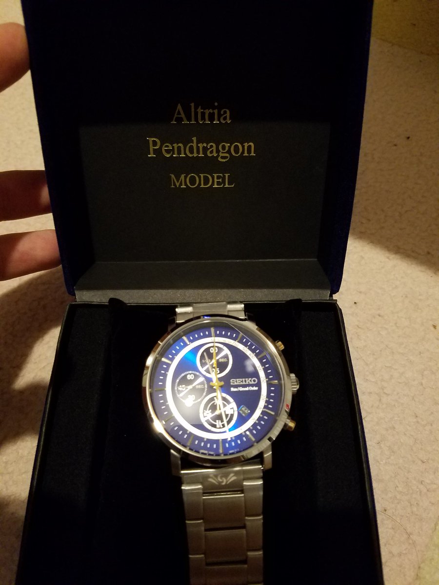 アルトリア ペンドラゴンモデルの腕時計が美しい Togetter