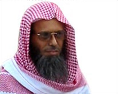 m3takl_en's tweet photo. Freedom for the professors who were recently detained with no charges except their free expression and their free thought !! 
Dr. Ali bin Saeed al-Ghamdi
Dr. Musaid al-Tayyar
Dr. Safar al-Hawali https://t.co/Sxe9yl60XN