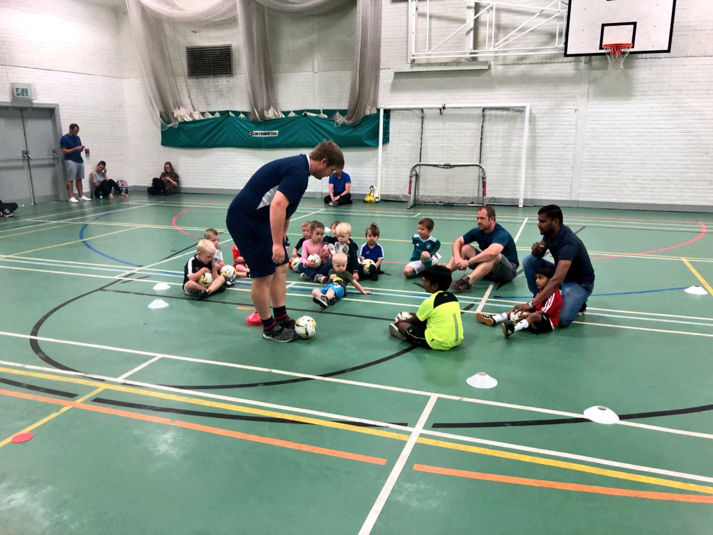 AndrewRuscoe's tweet photo. ⚽️ FUTSAL 4’S | Our @BRFutsalclub U4’s went superb once again today at The @WrexhamFL Clywedog Sports Complex.
Every single one of these youngsters have developed so fast within such a small space of Time.
Well done everyone, your doing amazing.
#Futsal #BRFC #Under4s https://t.co/Xskq9MPCHi