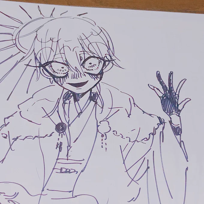 デフォルメの練習してたらスランプに入って普通の顔が描けなくなった、ちっちゃい顔しか描けない。。。でも可愛いからいっか。。。 