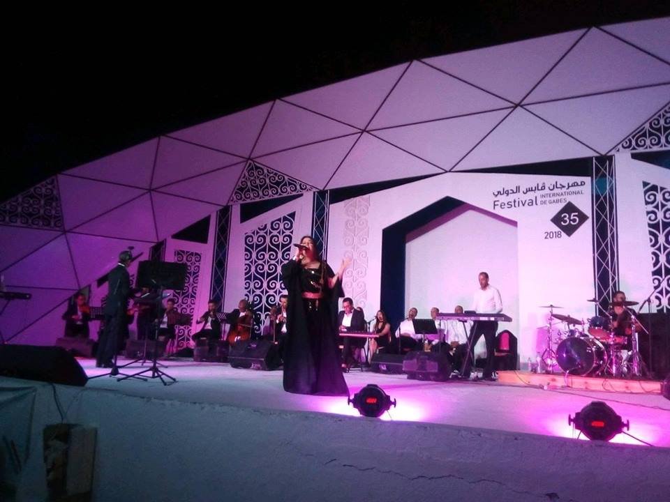 Yasmindelghada's tweet photo. سهرة من اروع ما يكون لحبيبة قلبي يسرى محنوش ! زورنا ديما حبيبتي و ماعادش تغيب برشا على قابس #YosraMahnouch @yosramahnouch  #يسرامحنوش https://t.co/RjrkvHn8ri