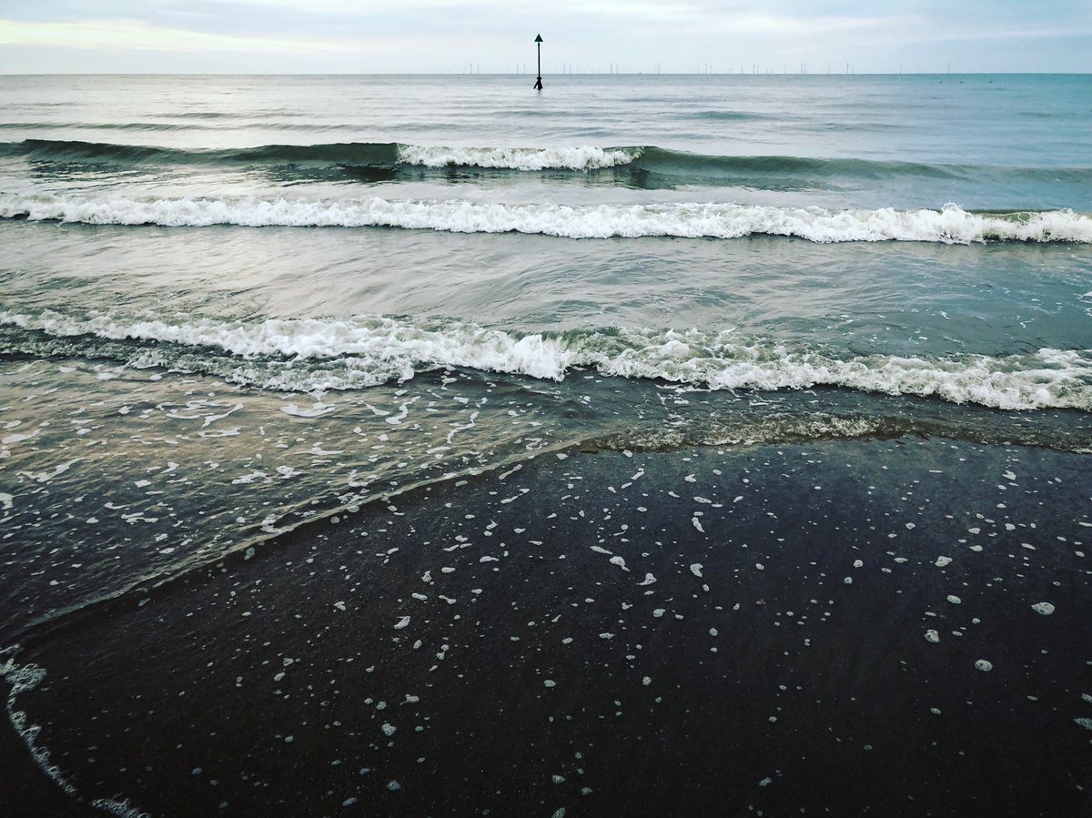 theanxiousmummy's tweet photo. Colwyn Bay in Wales is a really lovely place. We had a nice walk on the beach &amp; our little boys had a great time running away from the waves #family #familydayout #wales #beach #sunset #happiness https://t.co/IrcxRRfYwa