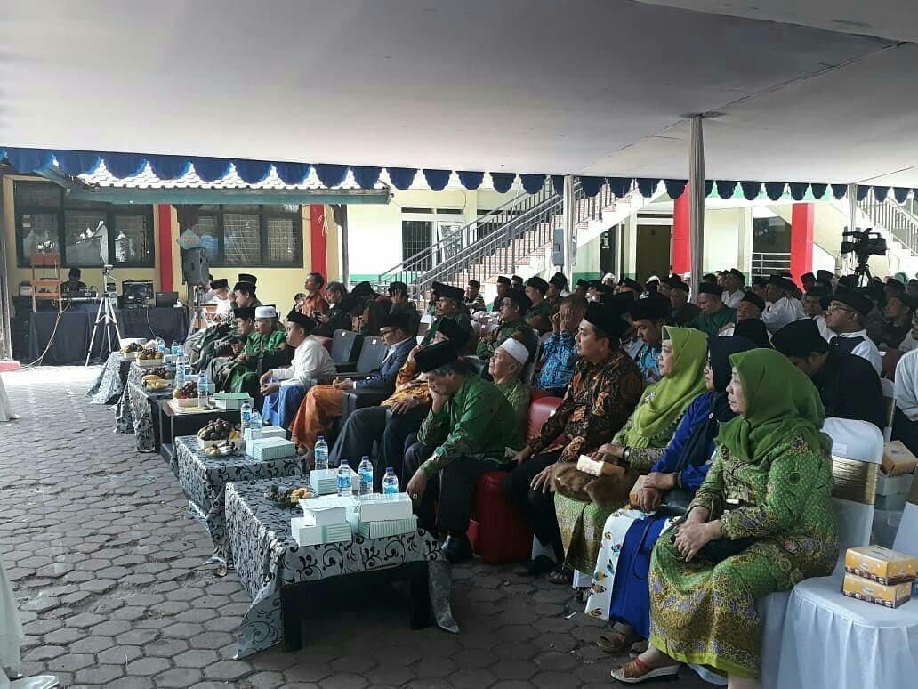 Selamat atas dilantiknya PCNU KOTA BANDUNG. 
Selalu menjadi solusi dalam menjawab setiap persoalan umat. 
#nuuntuknusantara
#pcnukotabandung