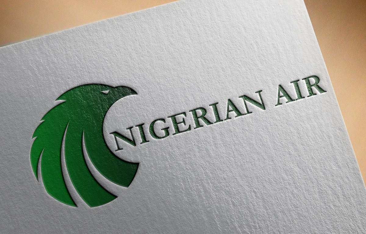 YemieFash's tweet photo. A Nigerian designed this logo of #NigeriaAir, is this not finer and better than the one the Federal Government went to design abroad ? 

I know more than 10 graphics designer who can do something even better than this, but our government preferred to waste taxpayers money abroad. https://t.co/0IhqVLWAKn