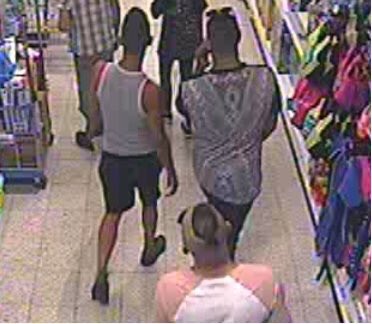 doglab's tweet image. It takes 3.2 sec to RT and help find them appalling an innocent 3 year old assaulted with acid  someone must know who they are. Three-year-old seriously injured in suspected acid attack in Worcester  news.sky.com/story/three-ye…