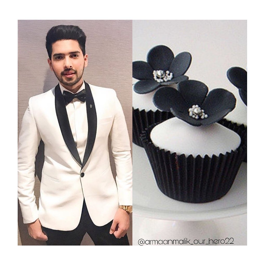 Nehal_Armaalian's tweet photo. Mine cupcake 😘😘😘
@ArmaanMalik22 
#HappyBirthdayArmaanMalik #lotsoflove #WORLDSBESTDAY https://t.co/yIvKuNKZxH