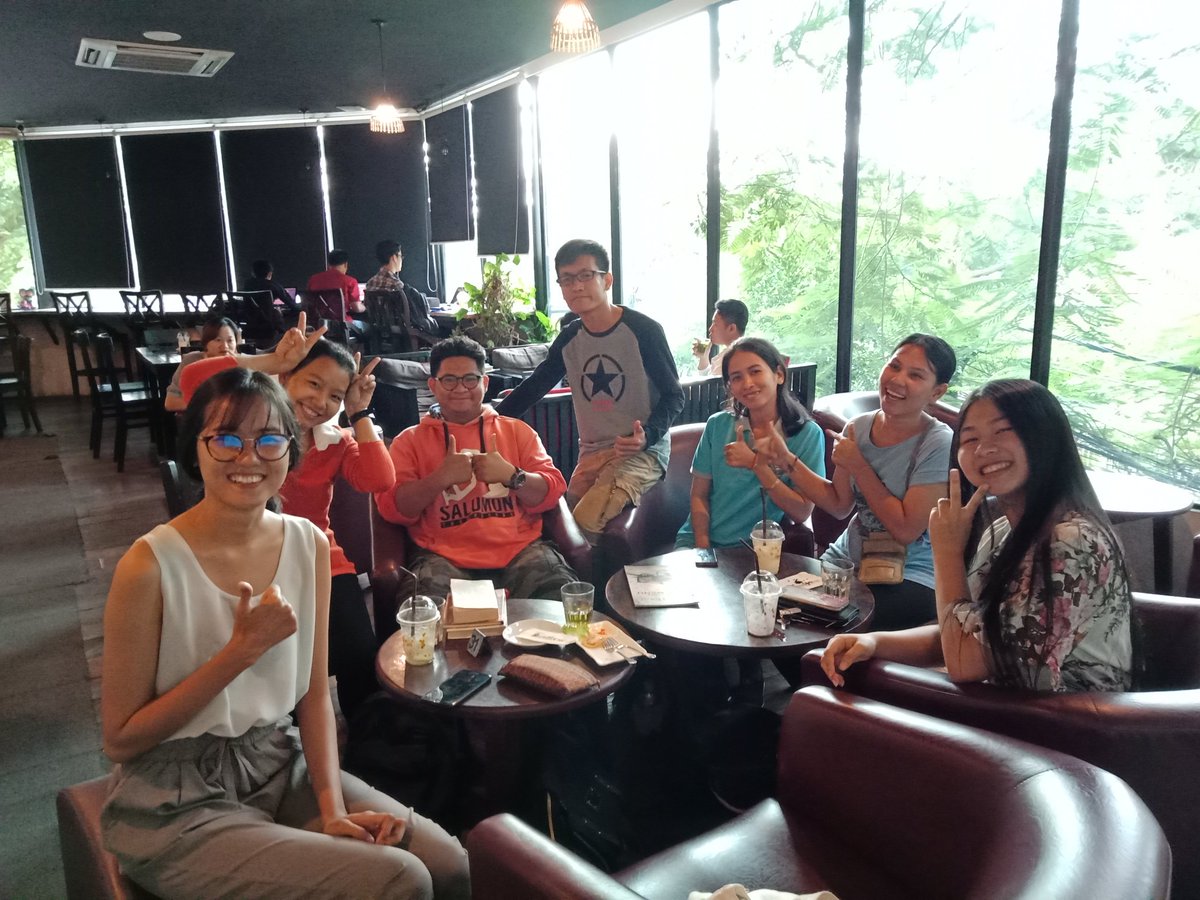 sdouengphearong's tweet photo. Proud to have been with such potential future leaders - #cheveningintern https://t.co/nSnC4wdf5w