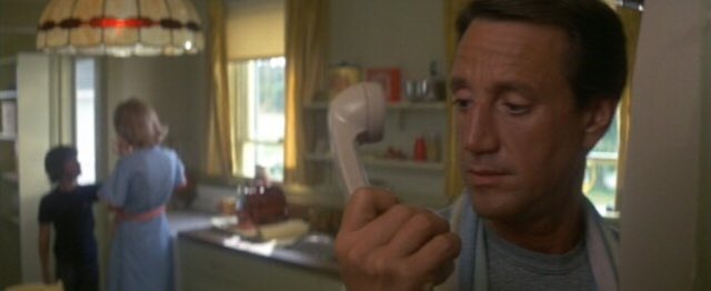 thedailyjaws's tweet photo. Lots of symmetry in #Jaws and #Jaws3D #Jaws3DWeek https://t.co/9pAZCAkTZb