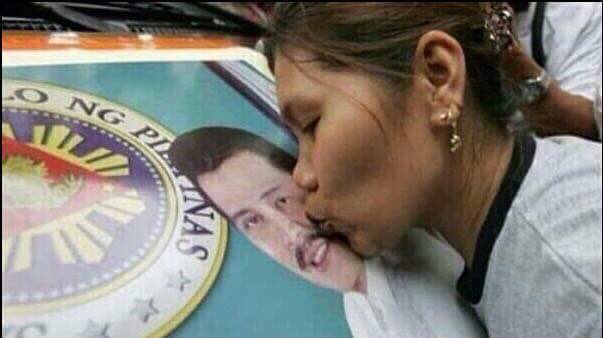 LawStdntsofMNL's tweet photo. Law Students atm: https://t.co/Jc1JYqbYsB
