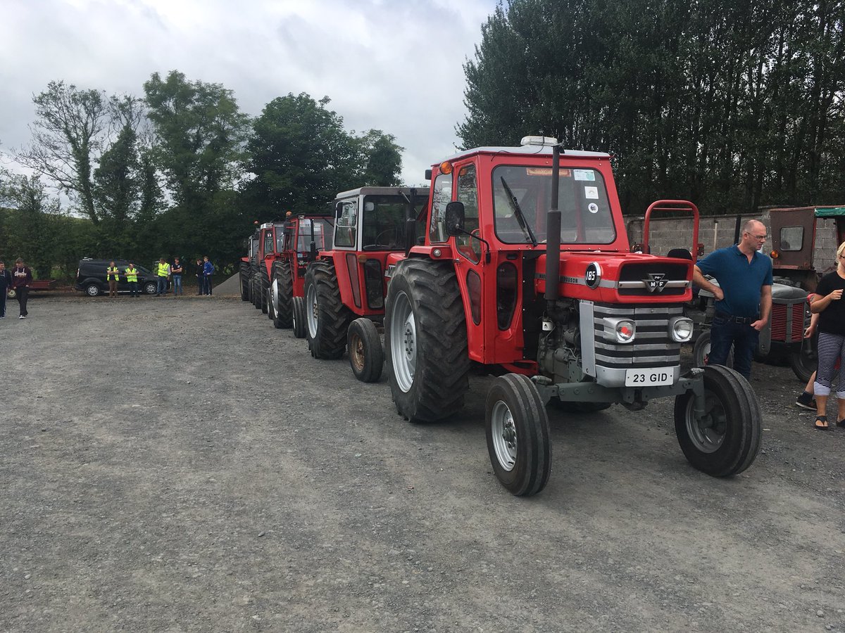 ajwwoods's tweet photo. In the local parish of Lavey today to support a very good cause. Fund raising for treatment for Declan Ferguson. Unbelievable support from ag community. Over 250 tractors expected. https://t.co/DB1bE8Uv9a https://t.co/NRQSCpmZZK