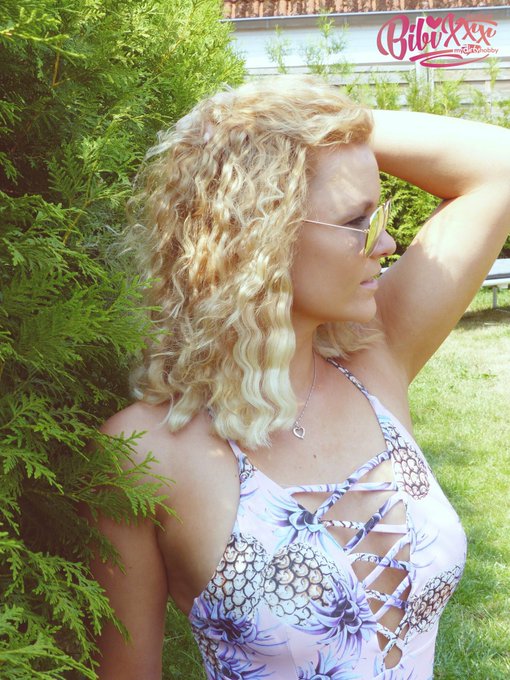 Hot Summer ☀️☀️☀️ Genie&szlig;t das Wetter solange es geht !!! #summer #beachbabes #bibixxx #mydirtyhobby https://t<a href="/tag/summer"class="tags"><span>#summer</span></a><a href="/tag/beachbabes"class="tags"><span>#beachbabes</span></a><a href="/tag/mydirtyhobby"class="tags"><span>#mydirtyhobby</span></a><a href="/tag/bibixxx"class="tags"><span>#bibixxx</span></a>