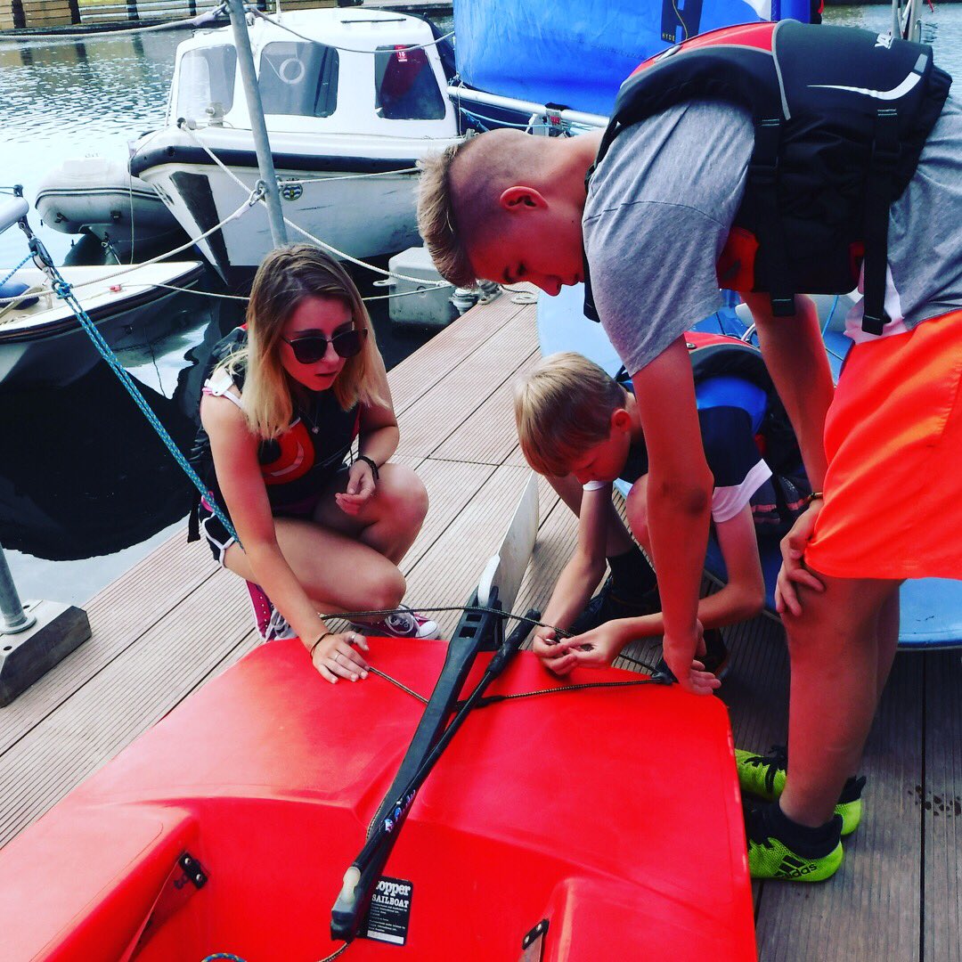 2260Sqn's tweet photo. Day 2 of # watersports with Hove and Adur @seacadetsuk!
Rigging, towing and some racing have been fun! Looking forward to more after lunch @hants.iow.atc @south.west.region.rafac  # whatwedo https://t.co/FwxhySc2Qm