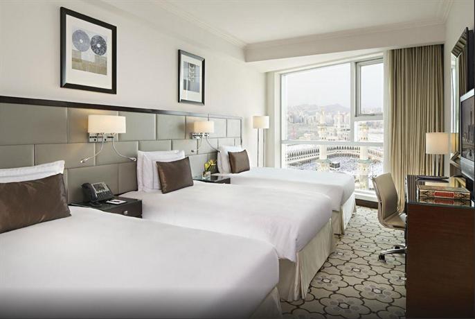 نزلت الرواتب 💸😍
وجهزنا عروض #العمرة العائلية 
3 أيام بـ #مكة_المكرمة 89 دينار

✈️ شامل تذاكر الطيران
🏨 سويس أوتيل مكة
🍽️ افـطـار يـومـي

للحجز بخدمتكم 24 ساعة
إتصل الآن 1800089 📞
safaumrah.online 📱