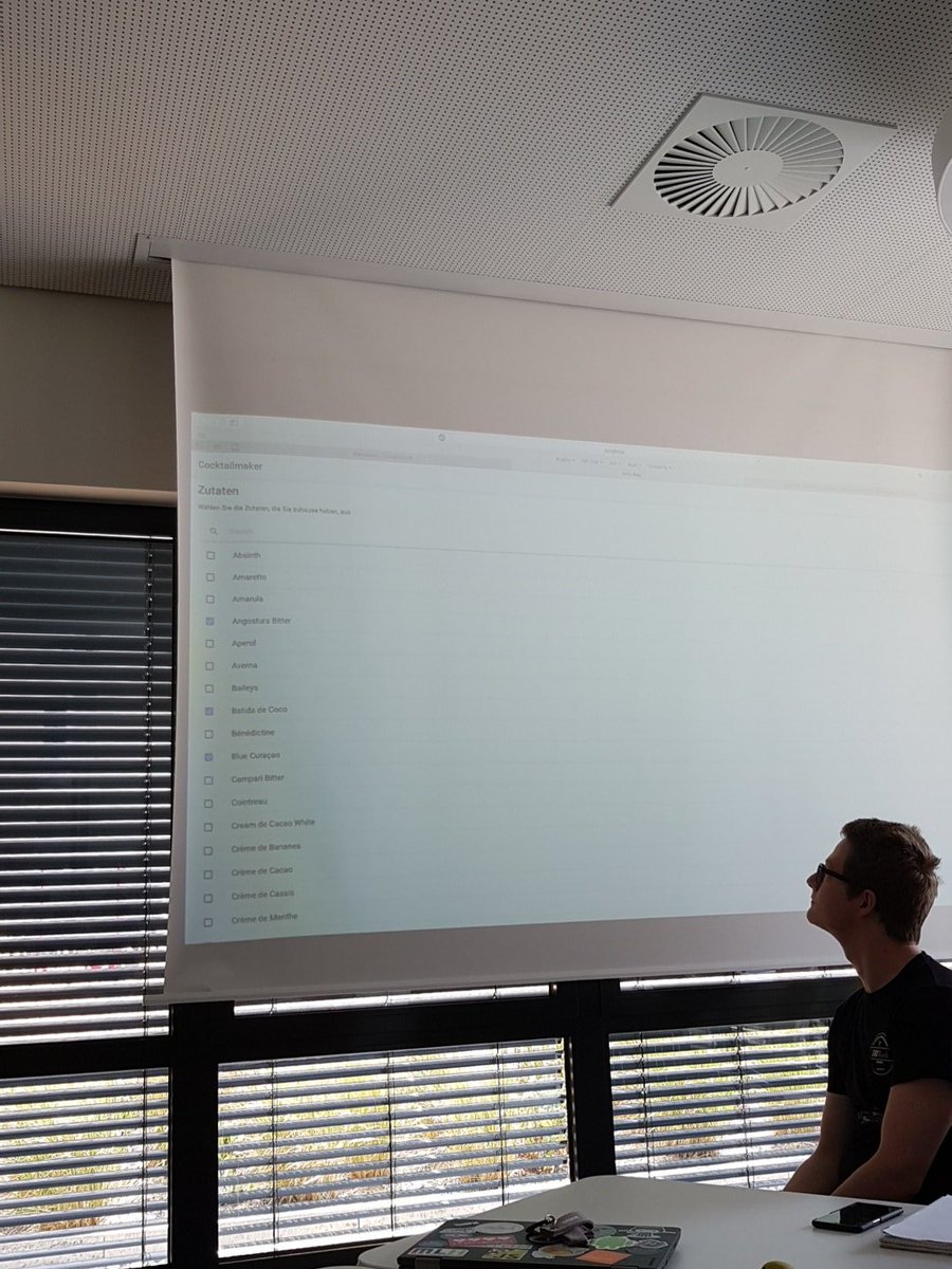 dohack_io's tweet photo. Team "Cocktailmaker" presenting their idea about making cocktails at home  @adessoAG #DoHack2018 https://t.co/xU3I7JUZin