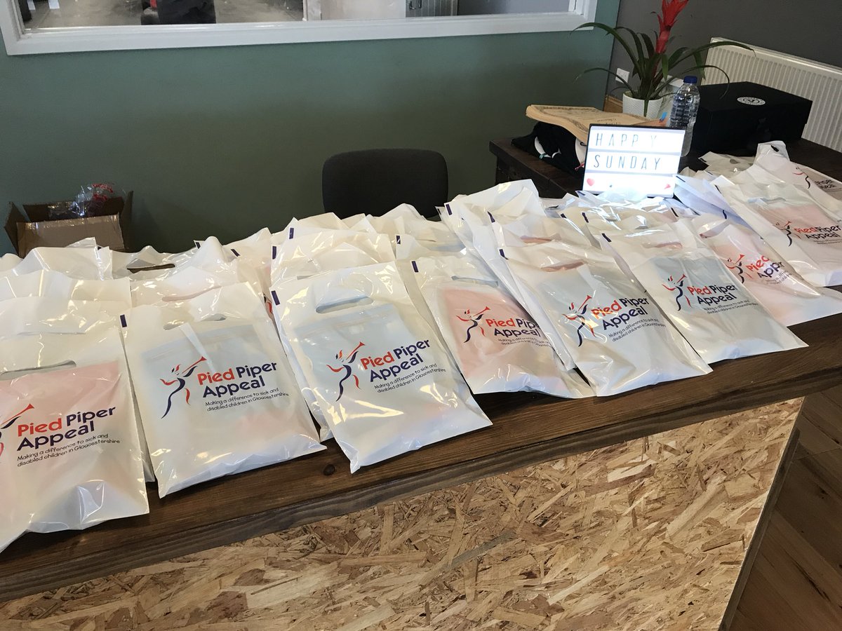 juliekentmbe's tweet photo. Great to be at @cma_academy for their graduation today #martialarts #jdkallday Goodies bags from @PiedPiperAppeal #impressive #children @CheltenhamBID https://t.co/4ph3hcye6A