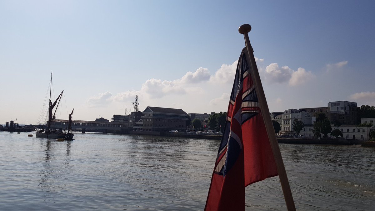 MeadeJordan's tweet photo. Had so much fun at the Thames Barge Match yesterday. #Gravesend #BargeMatch #RiverThames https://t.co/VfDqinUF8u