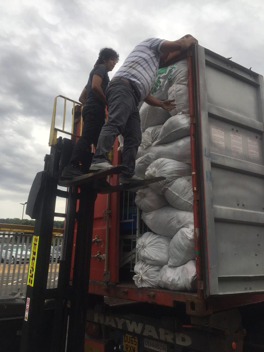 AnayaAid's tweet photo. Container 148 to Syria been dispatched from our Cardiff warehouse.. 

After sending a container to Yemen last month, the community in Cardiff has once again generously come together to collect towards this Syria Container

#AnayaAid
#TogetherStronger https://t.co/lDNdx8vC2h