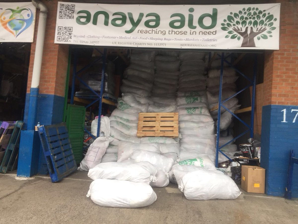 AnayaAid's tweet photo. Container 148 to Syria been dispatched from our Cardiff warehouse.. 

After sending a container to Yemen last month, the community in Cardiff has once again generously come together to collect towards this Syria Container

#AnayaAid
#TogetherStronger https://t.co/lDNdx8vC2h