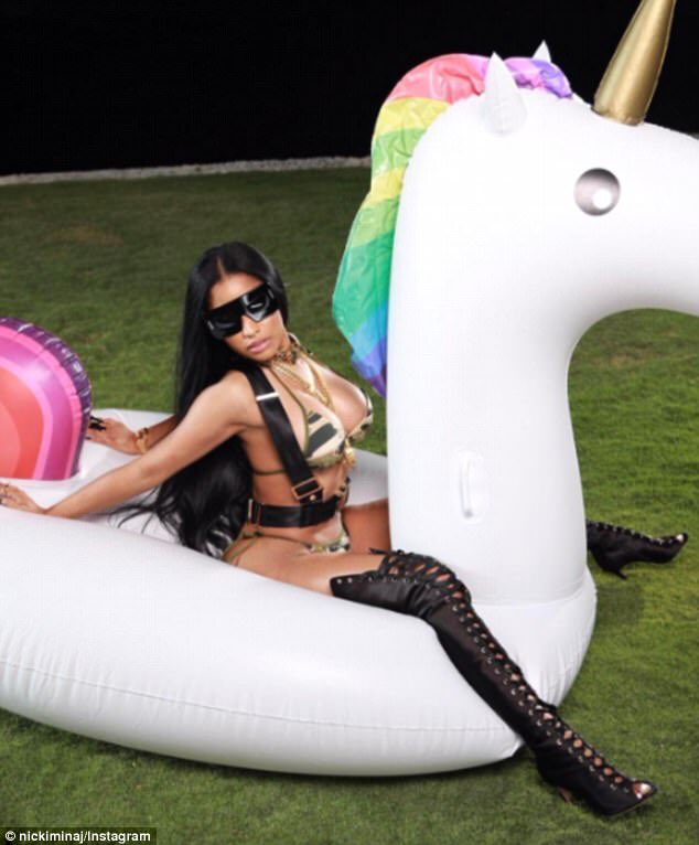 Swtchlikefagz's tweet photo. #FEFE 🌈🦄 Video drops today at 

3pm Est/12pm Pst https://t.co/gDq0xI0p4b