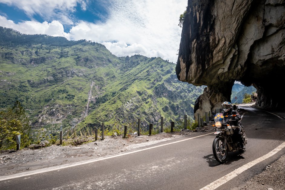 royalenfield's tweet photo. #RoyalEnfield #HO2018 - Day 13
Riding beside the river or through the loops, the riders soaked in more of the mountains on their way from Kaza to Kalpa. The weather was at its best offering sights & sounds one would cherish forever. Here are the day's highlights
#PureMotorcycling https://t.co/naK3HWDSFu