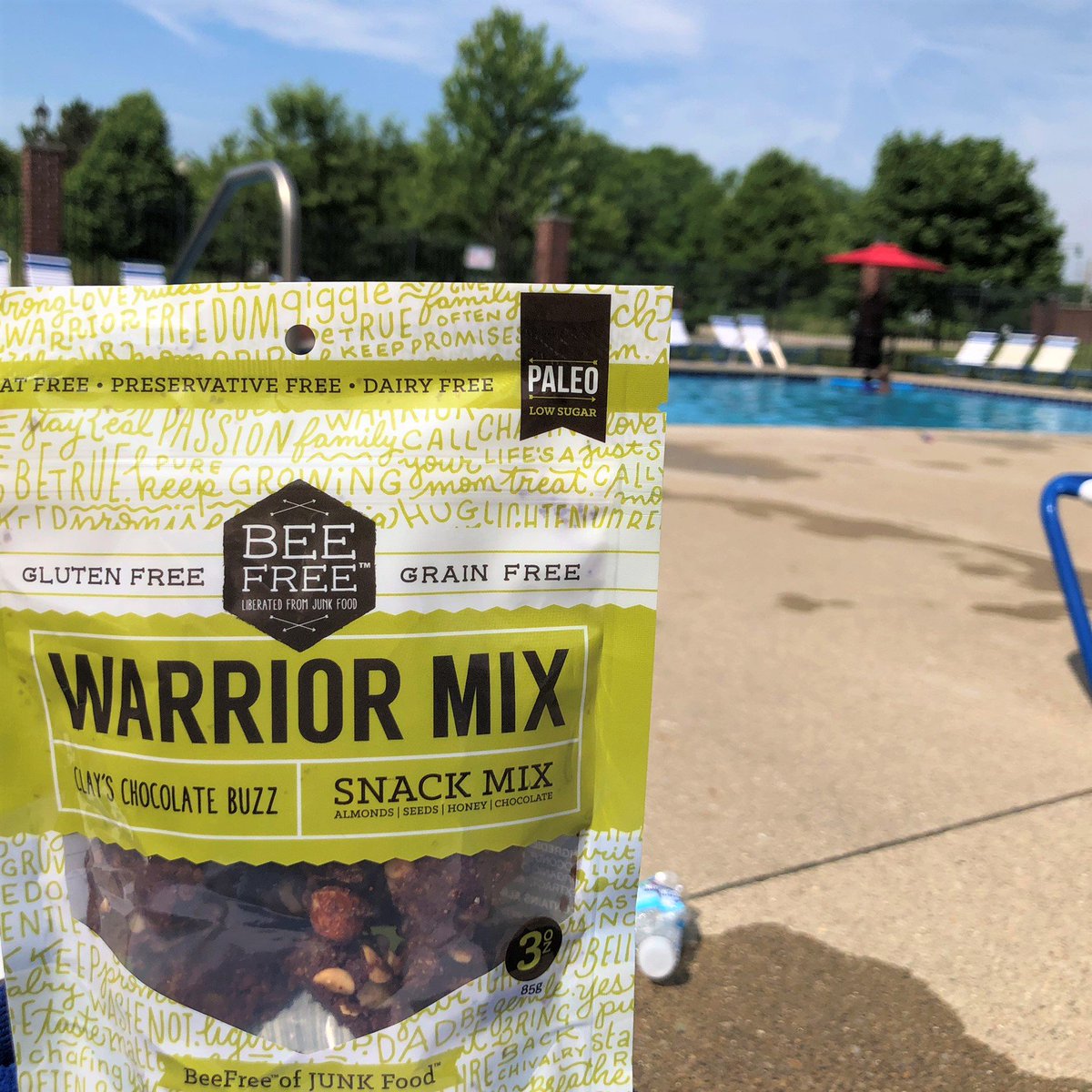 beefreeGF's tweet photo. Don't forget your protein for extra energy at the pool!
#glutenfree #paleo #cleaneating #indy #eatlocal #smallbusiness #warrior #preservativefree #fitnessaddict #healthlifestyle #liberatedfromjunkfood #edibleindy #indianagrown #womenowned #poolsnack https://t.co/S9K17GD0Au