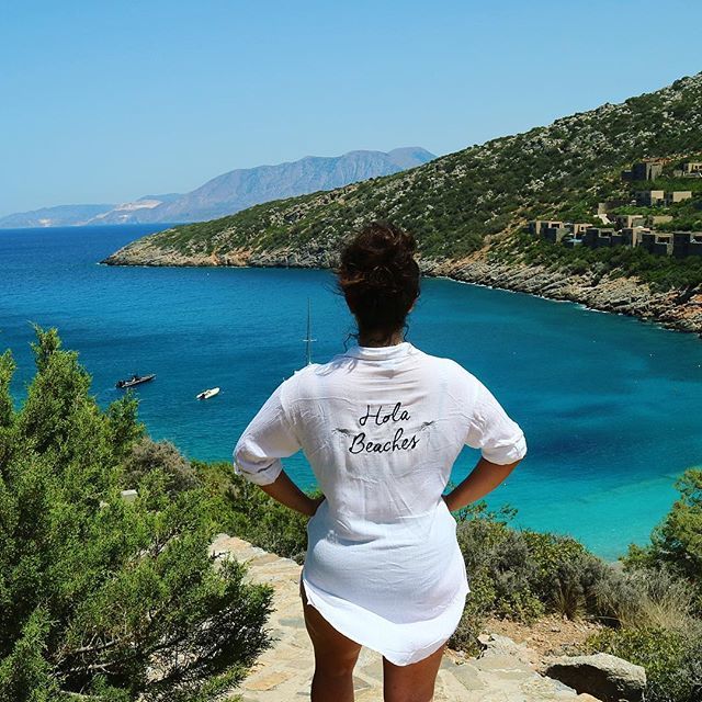 ConnieSimmonds's tweet photo. Hola Beaches 🏝 Having the best time ALREADY it’s not even been 24 hours 🐠 shirt @newlook 🏝 #MyBigFatGreekHoliday #newlook #Holiday #HolaBeaches https://t.co/D18b0mmPbs https://t.co/ykNfrWMUZY