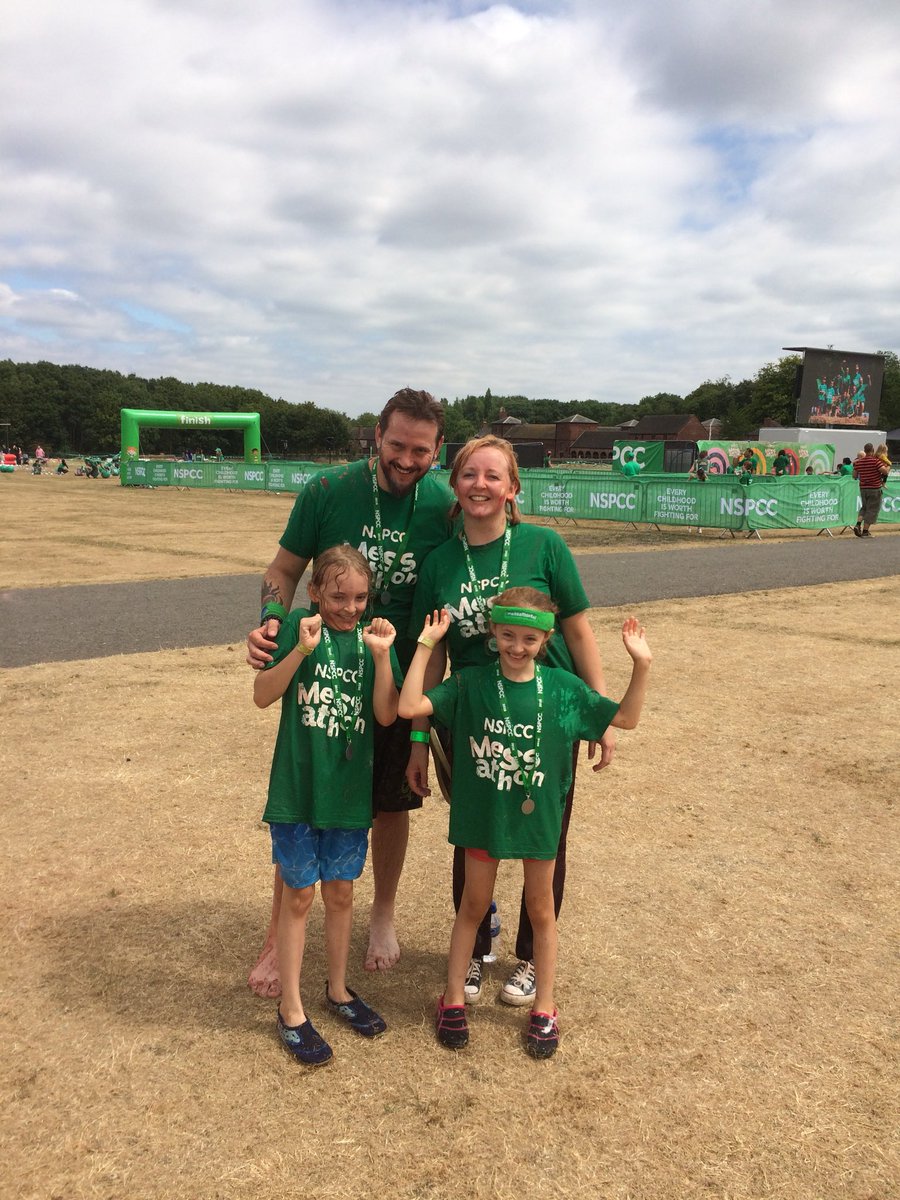 Zoey_OTL's tweet photo. Awesome time @NSPCC #messathon with @lidl π it was mega! #sponsored https://t.co/7QTzlmJ1hk