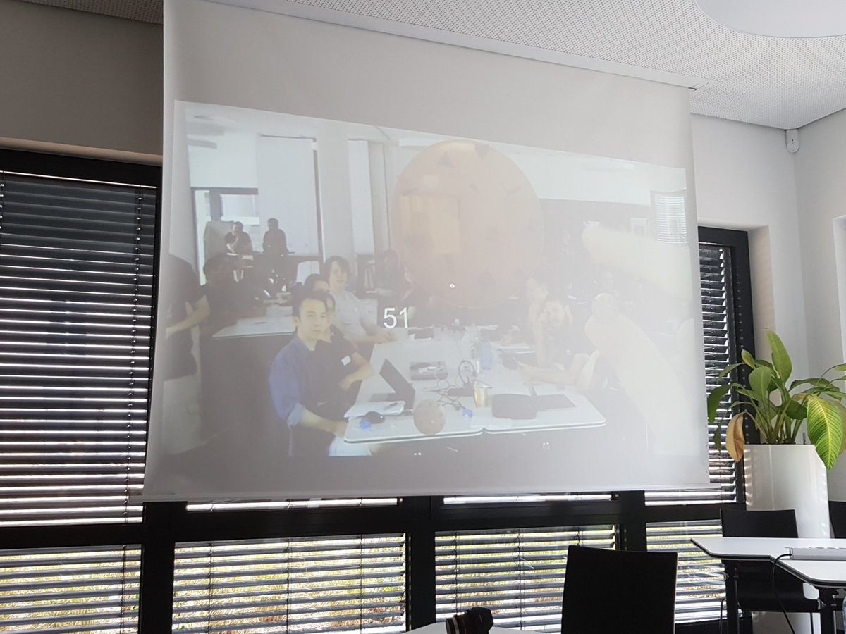 dohack_io's tweet photo. Team "AR Cookie Factory" presenting their idea about playing the game "Cookie Clicker" in #VR with the #Microsofthololense at their #1st #Hackathon @adessoAG #DoHack2018 WOW!!! https://t.co/pqkyicR7EM
