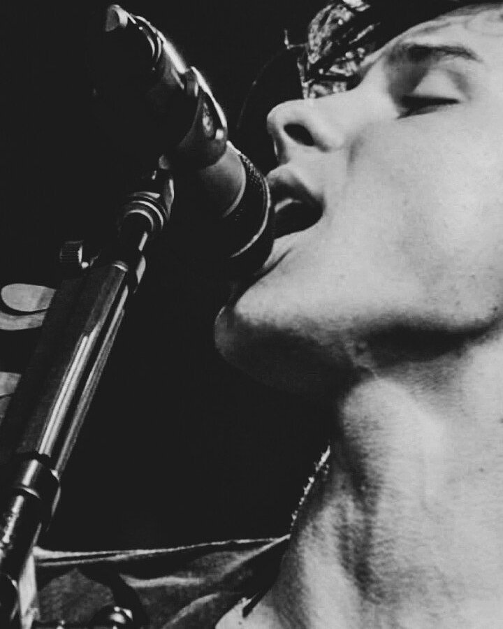 MagconTeamPt's tweet photo. RT = VOTE 

#MTVHottest Shawn Mendes https://t.co/xYArCFKtMY