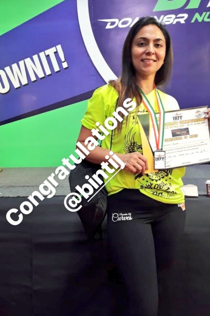 dr_haut's tweet photo. I may not  be a Victoria Secret model,but,I could pick one up and squat her 😉😎
Proud to share my first powerlifting medal, 💯 Kg deadlift,third position in IHFF Deadlift Championship.💪💪

#hautmonde #MrsIndiaWorldwide  #Season8  #Finalist #powerlifting #fitmom #strongissexy https://t.co/GMW4h58jWf