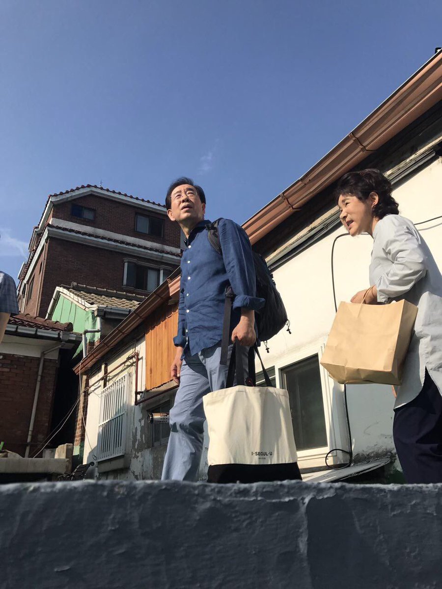 삼양동 옥탑방으로 이사했습니다. 한달동안 이 무더위 보다 더 열성을 다해서 절박한 민생을 고민하고 대안을 내고 문제를 해결하겠습니다.