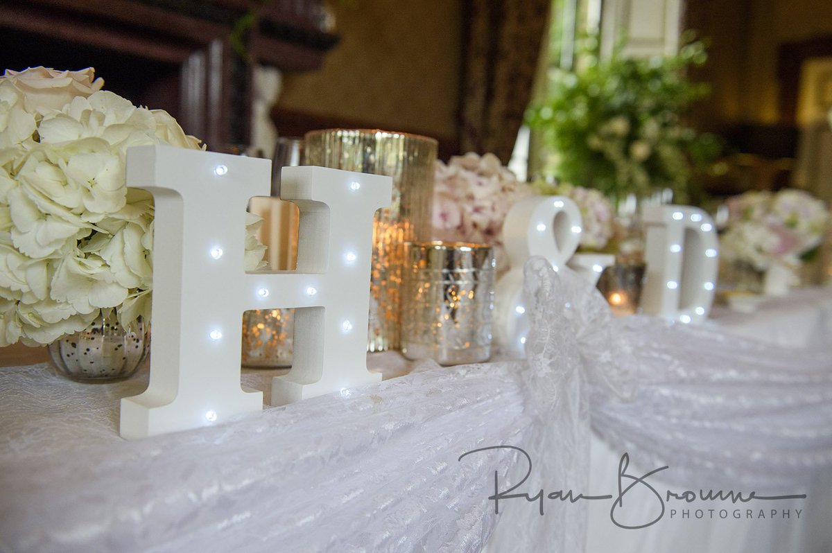 RyanBPhoto's tweet photo. Beautiful styling and flowers by 2 of Yorkshires best @HartCoFlowers and @ambienceHGT @swintonestate yesterday @Swintonweddings #swintonpark #wedding #weddings #flowers #styling https://t.co/2IJQ2Qaj5l