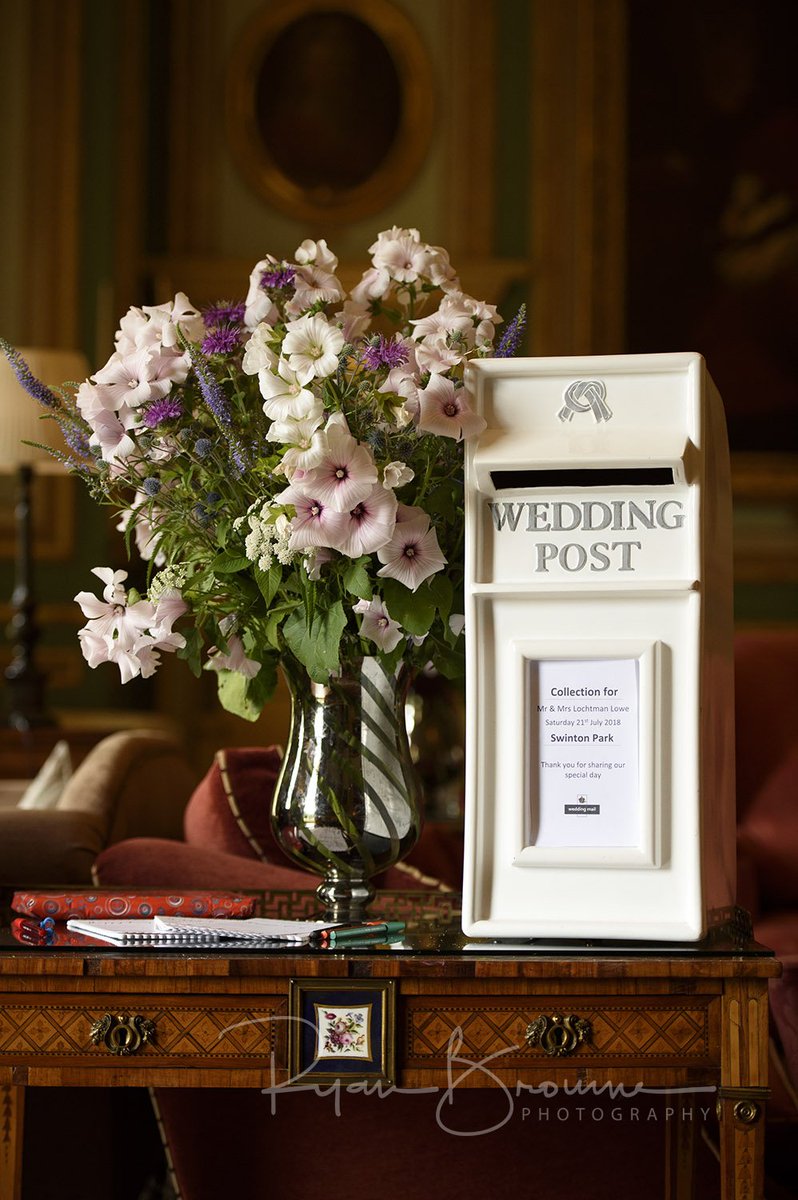 RyanBPhoto's tweet photo. Beautiful styling and flowers by 2 of Yorkshires best @HartCoFlowers and @ambienceHGT @swintonestate yesterday @Swintonweddings #swintonpark #wedding #weddings #flowers #styling https://t.co/2IJQ2Qaj5l